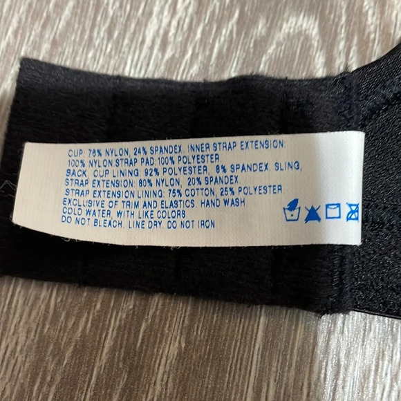 Playtex 18 Hour Back Smoother with Comfort Strap Full Coverage Bra Black 36B - Picture 9 of 14